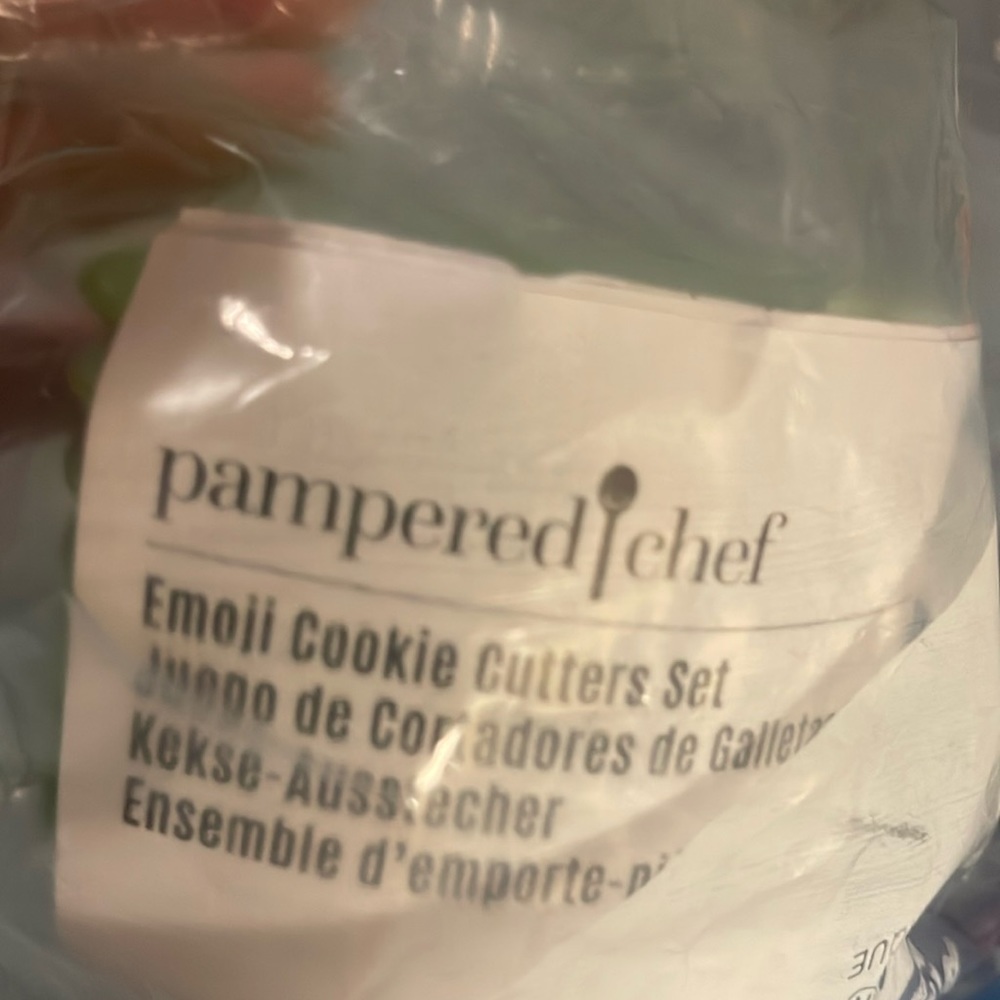 Pampered Chef molds - never used